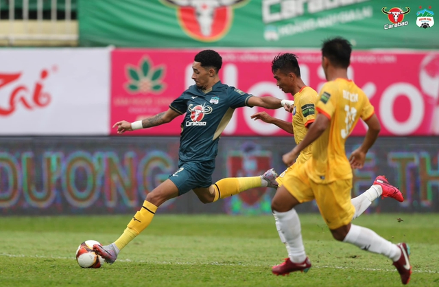 Vòng 6 V.League | Hoàng Anh Gia Lai bị Khánh Hòa cầm chân ngay trên sân nhà - Ảnh 2.