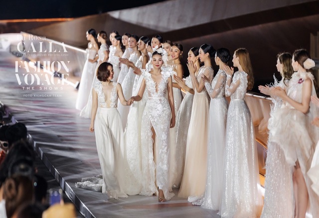Ngắm trọn nét đẹp tinh khôi của Hoa hậu Đỗ Mỹ Linh trong thiết kế váy cưới  đặc biệt từ Calla Bridal