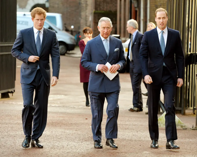 Mối quan hệ giữa anh em Hoàng tử Harry - William tiếp tục bị chú ý - Ảnh 2.