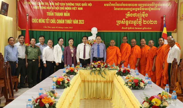 Phó Chủ tịch Thường trực Quốc hội Trần Thanh Mẫn: Tiếp tục hỗ trợ đồng bào Khmer phát triển - Ảnh 2.
