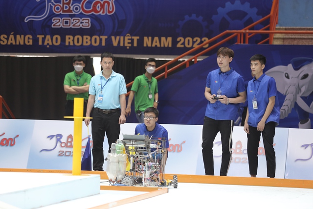 Robocon Việt Nam 2023: Gay cấn ngay từ những trận đầu vòng loại 2 khu vực phía Bắc - Ảnh 31.