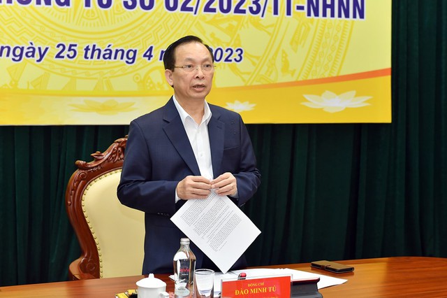 Phó Thống đốc Đào Minh Tú: Không để than phiền về thực hiện Thông tư 02 - Ảnh 1.