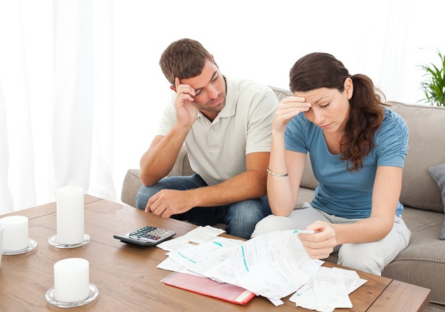 Không thảo luận về vấn đề tài chính có thể khiến hôn nhân căng thẳng - Ảnh 1.
