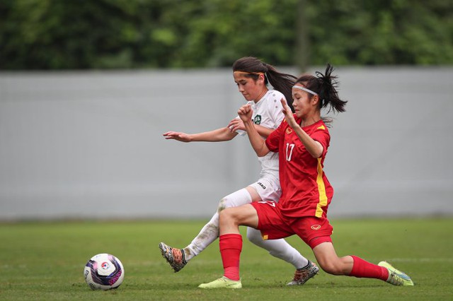 U17 nữ Việt Nam giành quyền vào vòng loại thứ 2 giải U17 nữ châu Á 2024 - Ảnh 1.