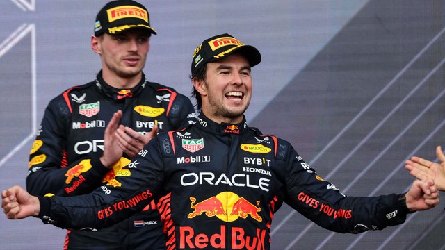 Sergio Perez giành chiến thắng tại GP Azerbaijan - Ảnh 2.