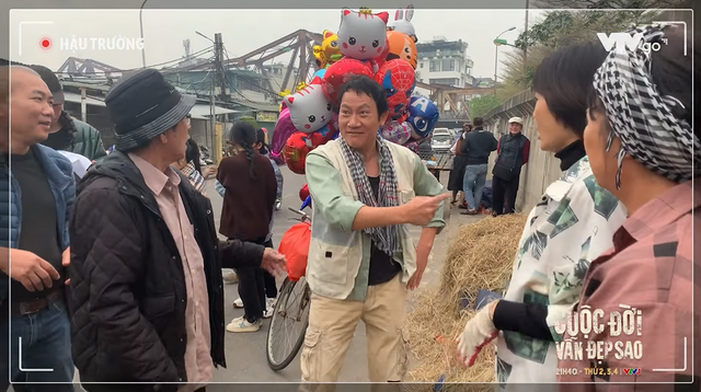 Cuộc đời vẫn đẹp sao: Hậu trường vui nhộn màn vật lộn giữa chợ của Thanh Hương - Minh Cúc - Ảnh 5.