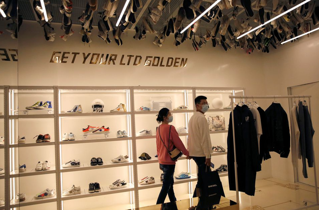 Trung tâm mua sắm tại Trung Quốc thay đổi vì Gen Z - Ảnh 1.