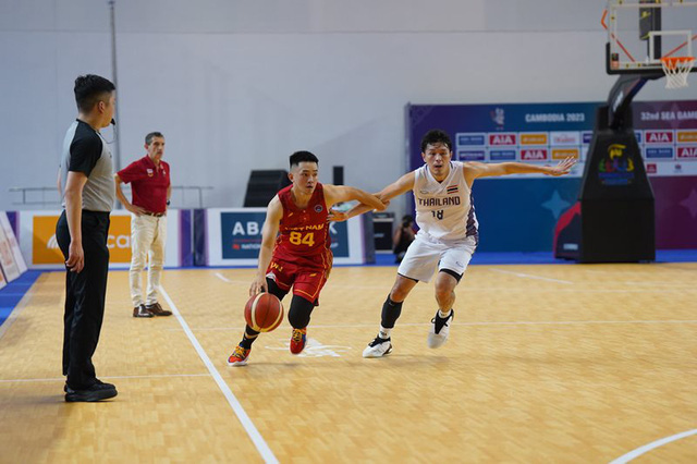 ĐT bóng rổ Nam Việt Nam nhận thất bại cách biệt - Ảnh 3.