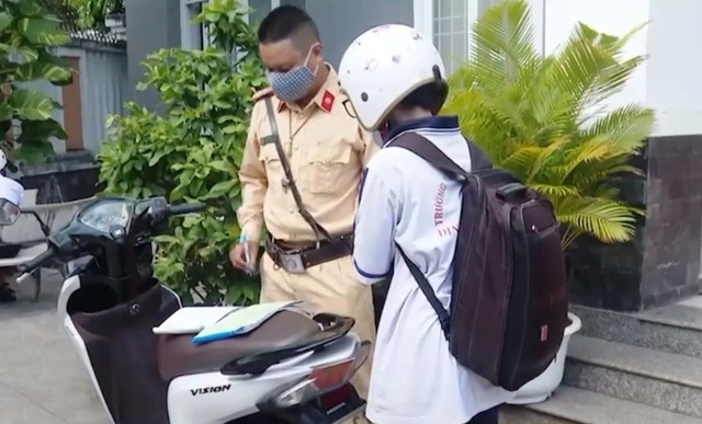 TP Vũng Tàu: Nhiều học sinh không có bằng lái đi xe máy - Ảnh 3.