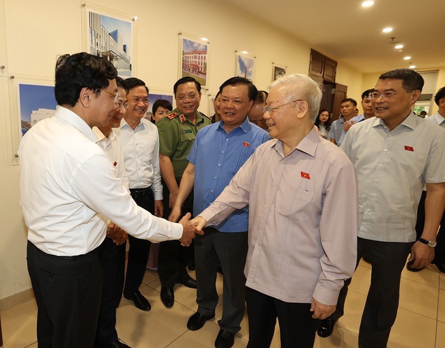 Tổng Bí thư Nguyễn Phú Trọng tiếp xúc cử tri Hà Nội - Ảnh 5.