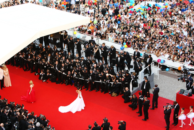LHP Cannes nỗ lực vượt qua khủng hoảng điện ảnh - Ảnh 1.