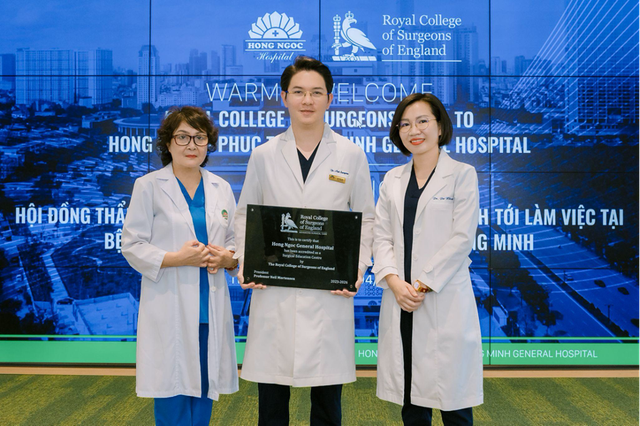 Khoa thẩm mỹ bệnh viện Hồng Ngọc chính thức được công nhận đạt tiêu chuẩn toàn cầu - Ảnh 3.