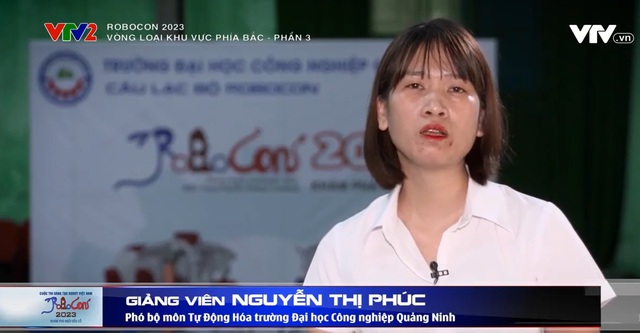 Nữ chỉ đạo viên trường Đại học Công nghiệp Quảng Ninh tận tâm với Robocon - Ảnh 1.