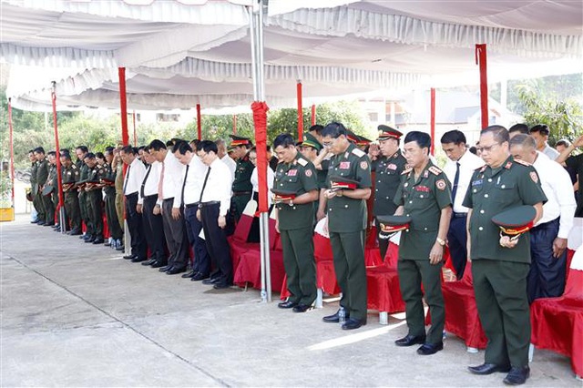 Hồi hương 96 hài cốt liệt sĩ Việt Nam hi sinh tại Lào - Ảnh 3.