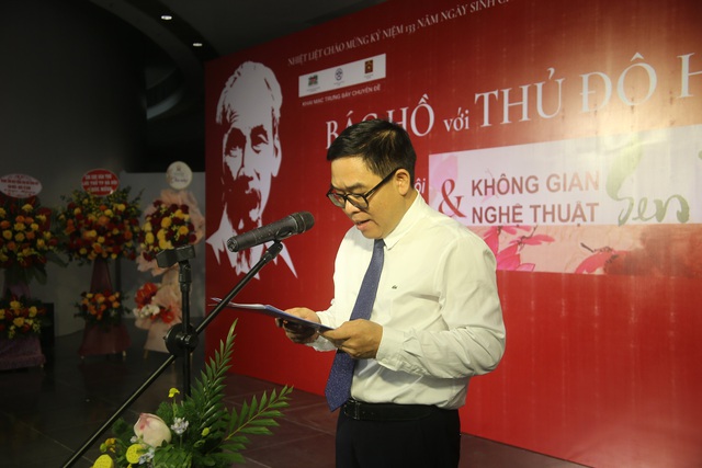 Khai mạc trưng bày chuyên đề Bác Hồ với Thủ đô Hà Nội - Ảnh 2.