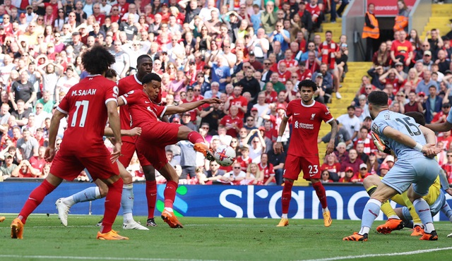 Bị Aston Villa cầm hòa, Liverpool sắp hết cửa Top 4 - Ảnh 5.