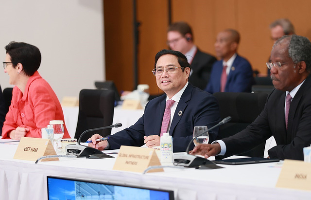 Thủ tướng Phạm Minh Chính nêu thông điệp tại phiên họp của Hội nghị thượng đỉnh G7 mở rộng - Ảnh 2.
