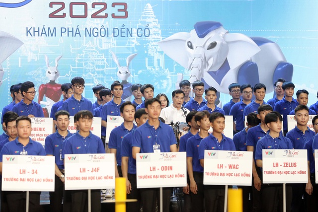 Toàn cảnh lễ khai mạc vòng chung kết Robocon Việt Nam 2023 - Ảnh 1.