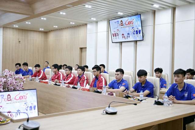 Sở Khoa học và Công nghệ tỉnh Nam Định giao lưu với các đội tuyển Robocon Việt Nam 2023 - Ảnh 3.