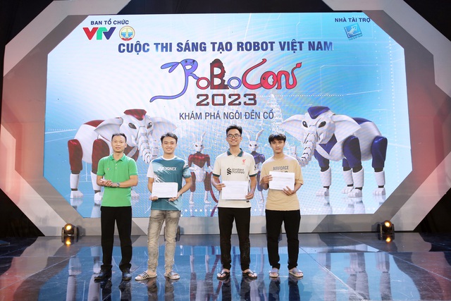 Sẵn sàng cho đêm chung kết Robocon Việt Nam 2023 - Ảnh 23.