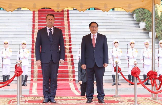 Thủ tướng Phạm Minh Chính chủ trì lễ đón Thủ tướng Đại Công quốc Luxembourg thăm chính thức Việt Nam - Ảnh 4.