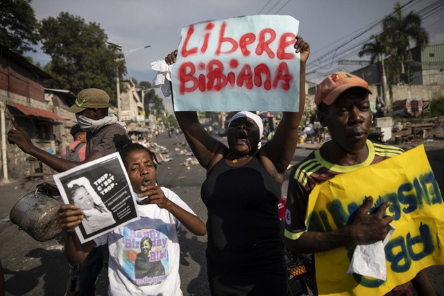 Hơn 600 người thiệt mạng trong các vụ bạo lực băng đảng ở Haiti trong tháng 4 - Ảnh 3.