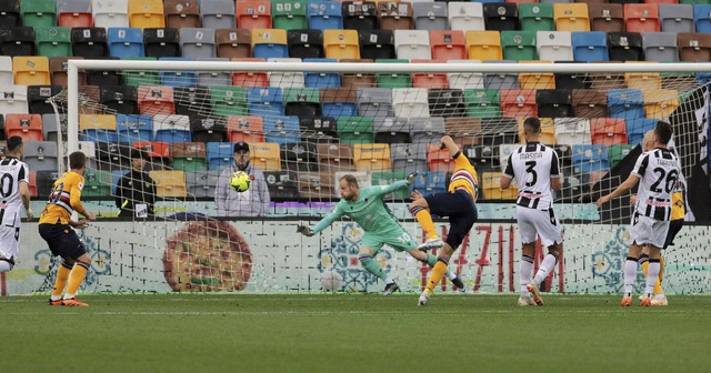 Sampdoria nhận vé xuống hạng tại Serie A - Ảnh 1.