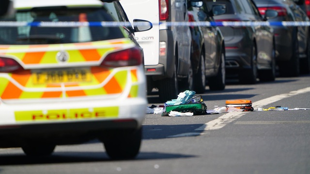Cảnh sát Anh bắt giữ nghi phạm đâm xe liên quan cái chết của 3 người tại Nottingham - Ảnh 6.