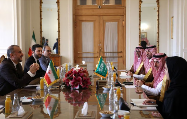 Ngoại trưởng Saudi Arabia thăm Iran, khôi phục quan hệ sau 7 năm “đóng băng” - Ảnh 2.