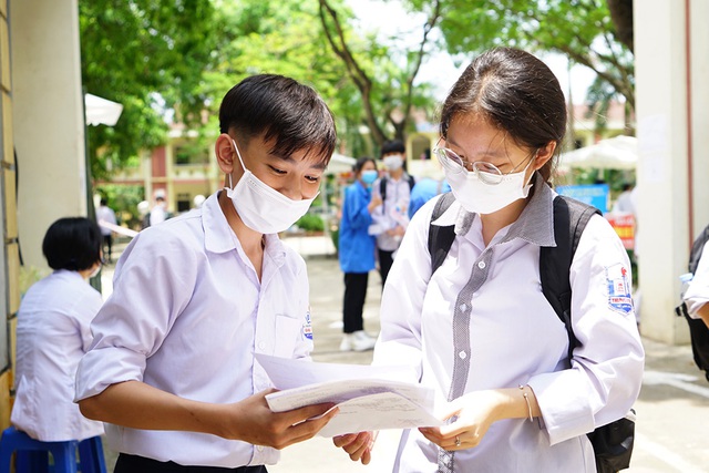 Hướng dẫn thủ tục nhập học vào lớp 10 THPT Hà Nội năm 2023  - Ảnh 1.