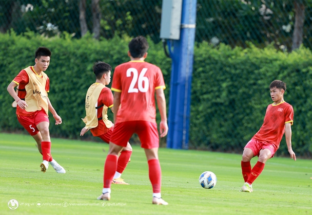 ĐT U17 Việt Nam chuẩn bị kỹ lưỡng cho “bài thi” khó trước U17 Nhật Bản   - Ảnh 5.