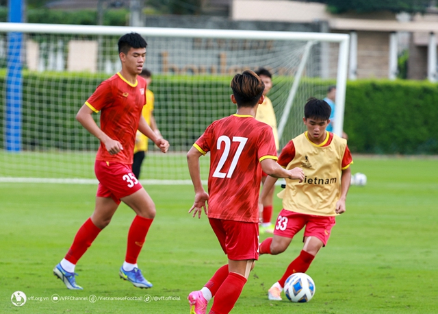 ĐT U17 Việt Nam chuẩn bị kỹ lưỡng cho “bài thi” khó trước U17 Nhật Bản   - Ảnh 3.