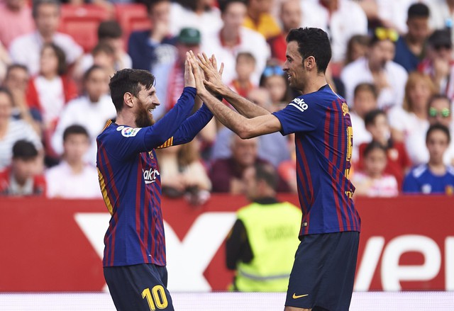Sergio Busquet được cho là sẽ tái hợp với Messi trong màu áo mới - Ảnh 1.