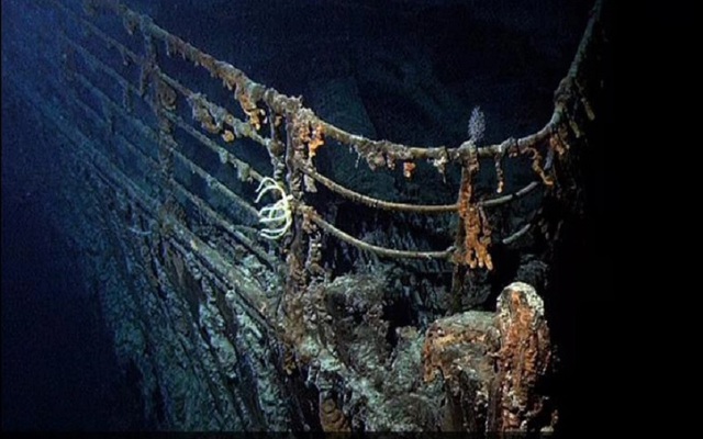 Các mảnh vỡ của Titan cho thấy con tàu đã phải hứng chịu áp lực lớn và bị ép nát - Ảnh 2.