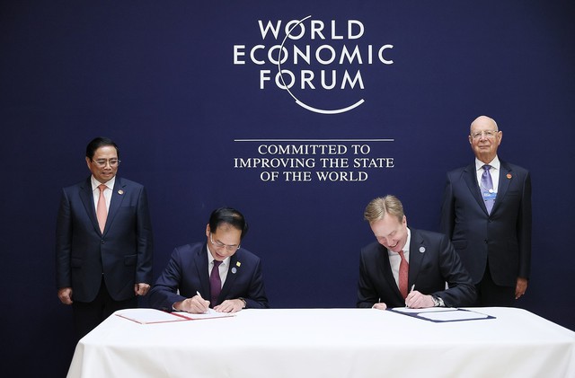 Tăng cường hợp tác giữa Việt Nam và Diễn đàn Kinh tế thế giới - Ảnh 3.