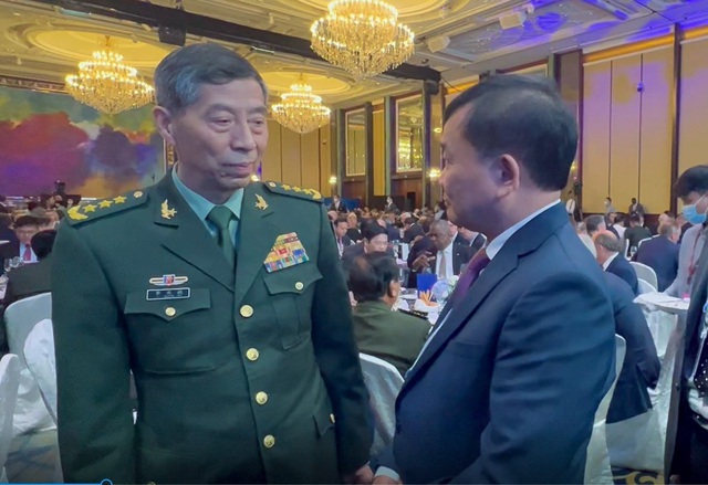 Việt Nam tham dự khai mạc Đối thoại Shangri-La lần thứ 20 - Ảnh 4.