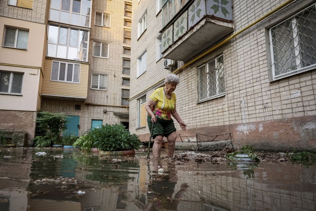 5 tác động môi trường từ vụ vỡ đập Nova Kakhovka gây “thảm họa sinh thái” - Ảnh 2.