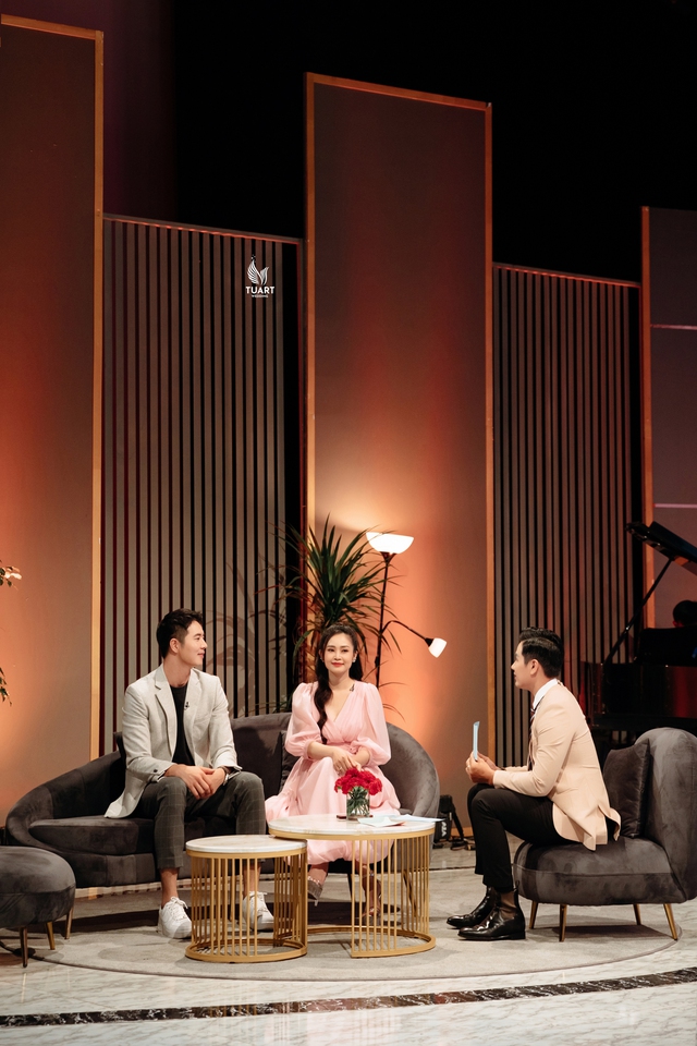 Khách sạn 5 sao cùng vợ chồng MC Thùy Linh – diễn viên Đức Hiếu - Ảnh 4.