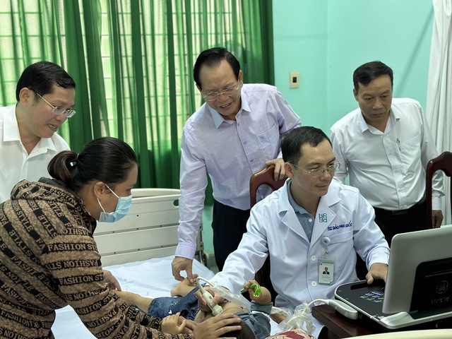 Chương trình “Trái tim cho em” tổ chức khám sàng lọc bệnh tim bẩm sinh tại tỉnh Đắk Nông - Ảnh 8.