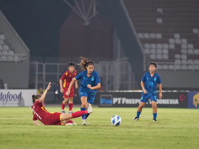 U19 nữ Việt Nam giành ngôi Á quân tại giải U19 nữ Đông Nam Á 2023  - Ảnh 3.