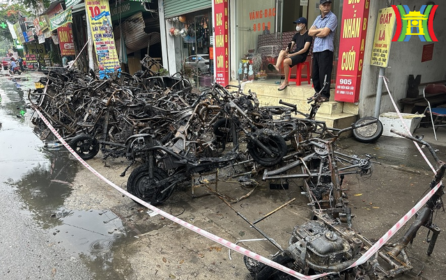 Vụ cháy cửa hàng xe điện ở Hà Nội: Khẩn trương điều tra nguyên nhân - Ảnh 4.