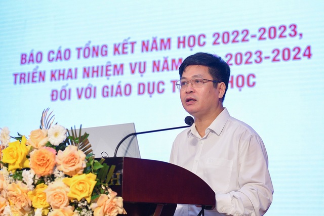 Bộ trưởng Nguyễn Kim Sơn: Bứt tốc cho đổi mới giáo dục - Ảnh 2.