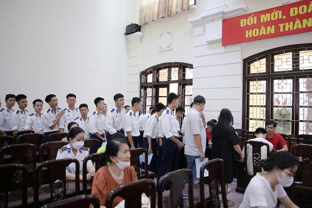 Người dân phường Nguyễn Trãi, Hà Đông tích cực hưởng ứng hiến máu cứu người - Ảnh 7.
