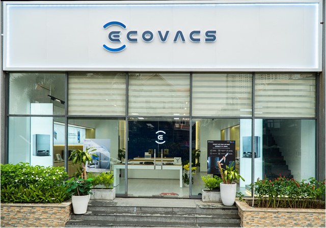 Cửa hàng robot hút bụi Ecovacs đầu tiên tại Việt Nam - Ảnh 1.