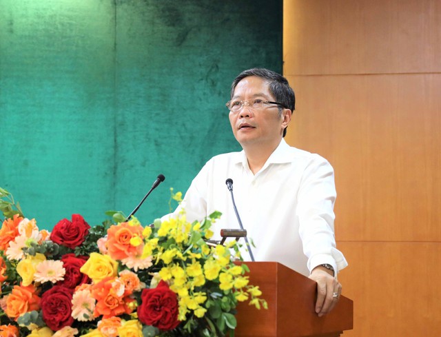 Ban Kinh tế Trung ương bám sát kế hoạch xây dựng các đề án trình Bộ Chính trị, Ban Bí thư - Ảnh 2.