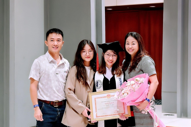Gặp gỡ cô gái bại não tốt nghiệp Đại học Luật Hà Nội - Ảnh 3.