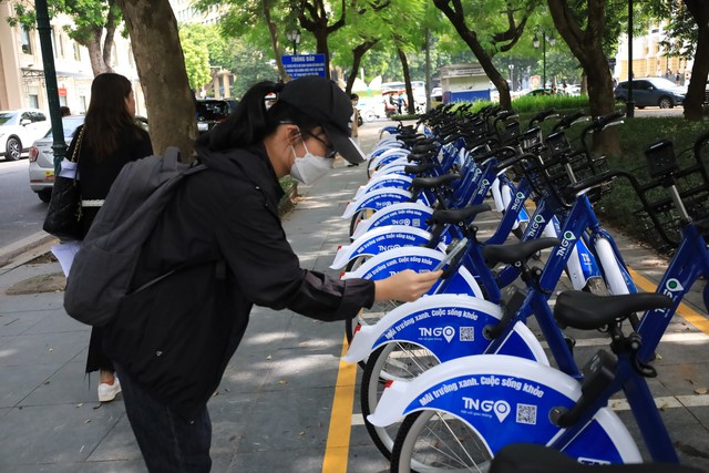 Dịch vụ xe đạp công cộng bắt đầu được triển khai tại Hà Nội - Ảnh 16.