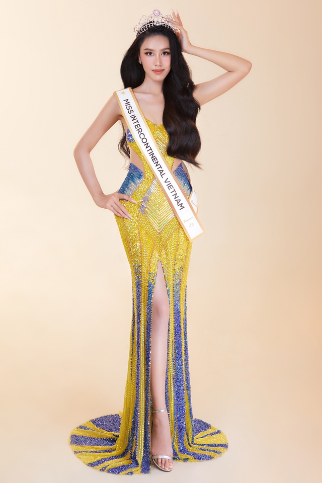 Á hậu Ngọc Hằng đại diện Việt Nam dự thi Miss Intercontinental 2023 - Ảnh 1.
