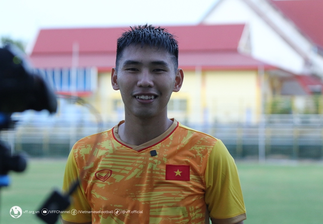 U23 Việt Nam tích cực mài sắc lối chơi sở trường trong buổi tập đầu tiên tại Rayong - Ảnh 2.