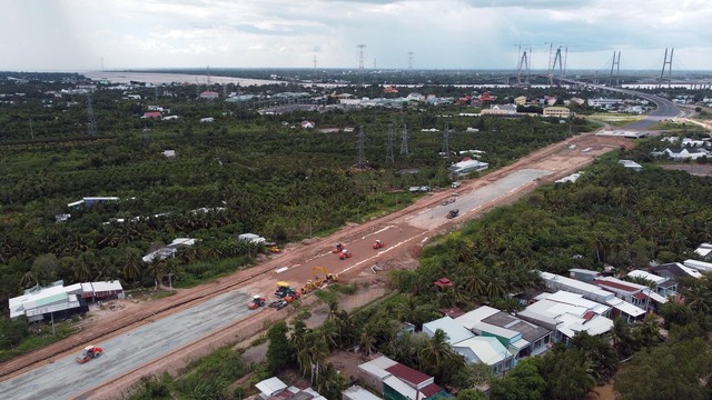 Nỗ lực thông xe tuyến cao tốc Mỹ Thuận - Cần Thơ vào cuối năm 2023 - Ảnh 8.
